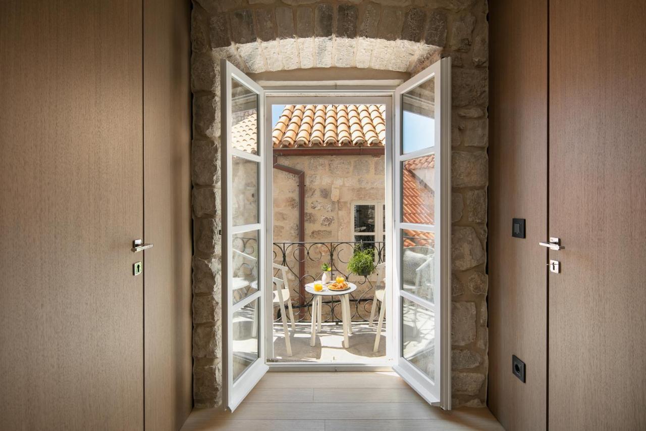 Lapisa Villa